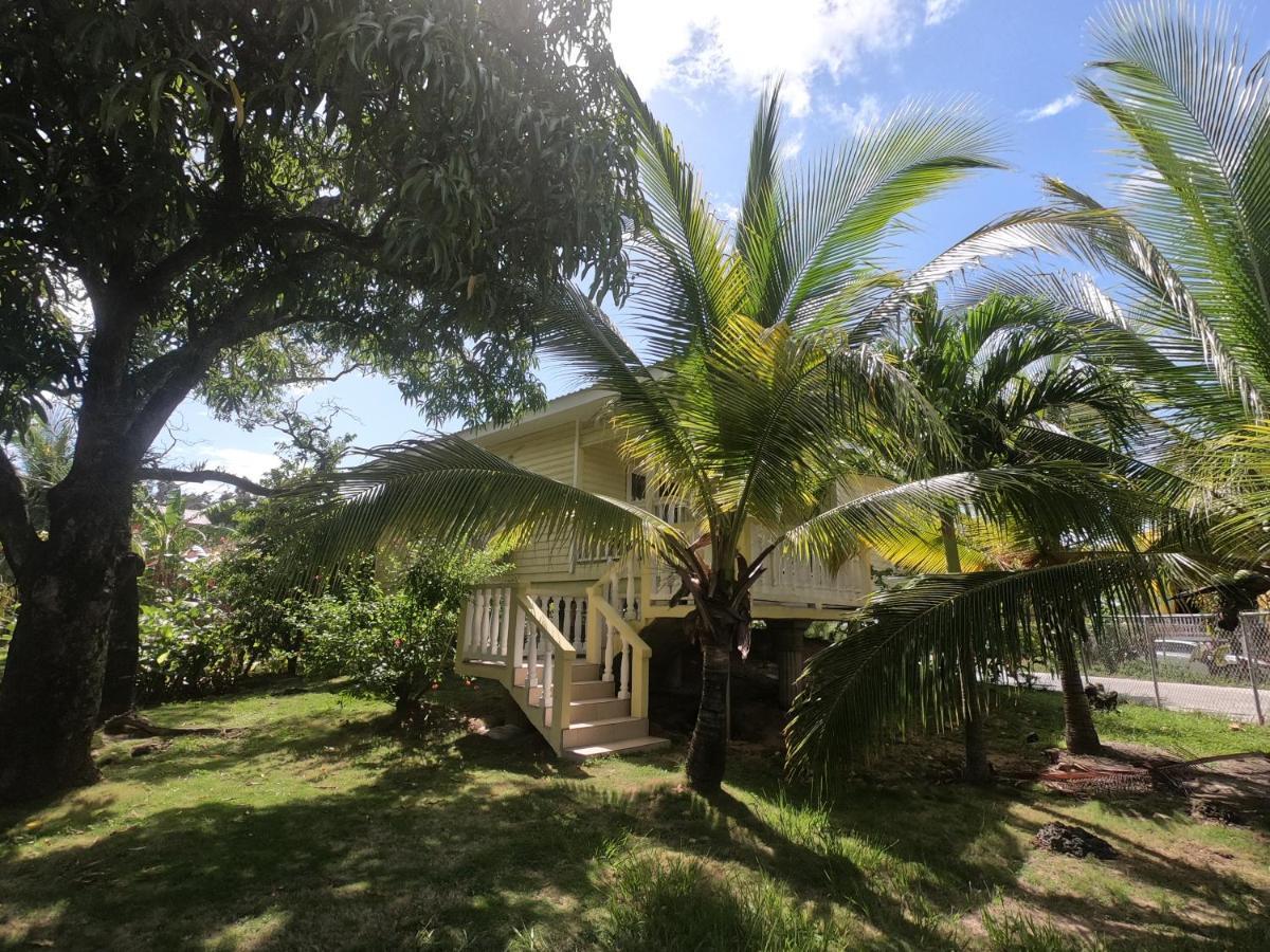 Single-Family Home With Gated Tropical Yard West End Exterior photo